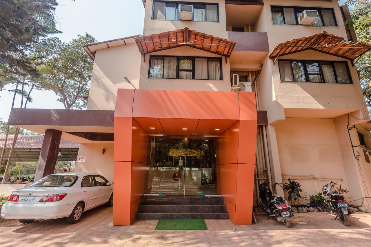 Hotel Lions Den Lonavala Exterior foto