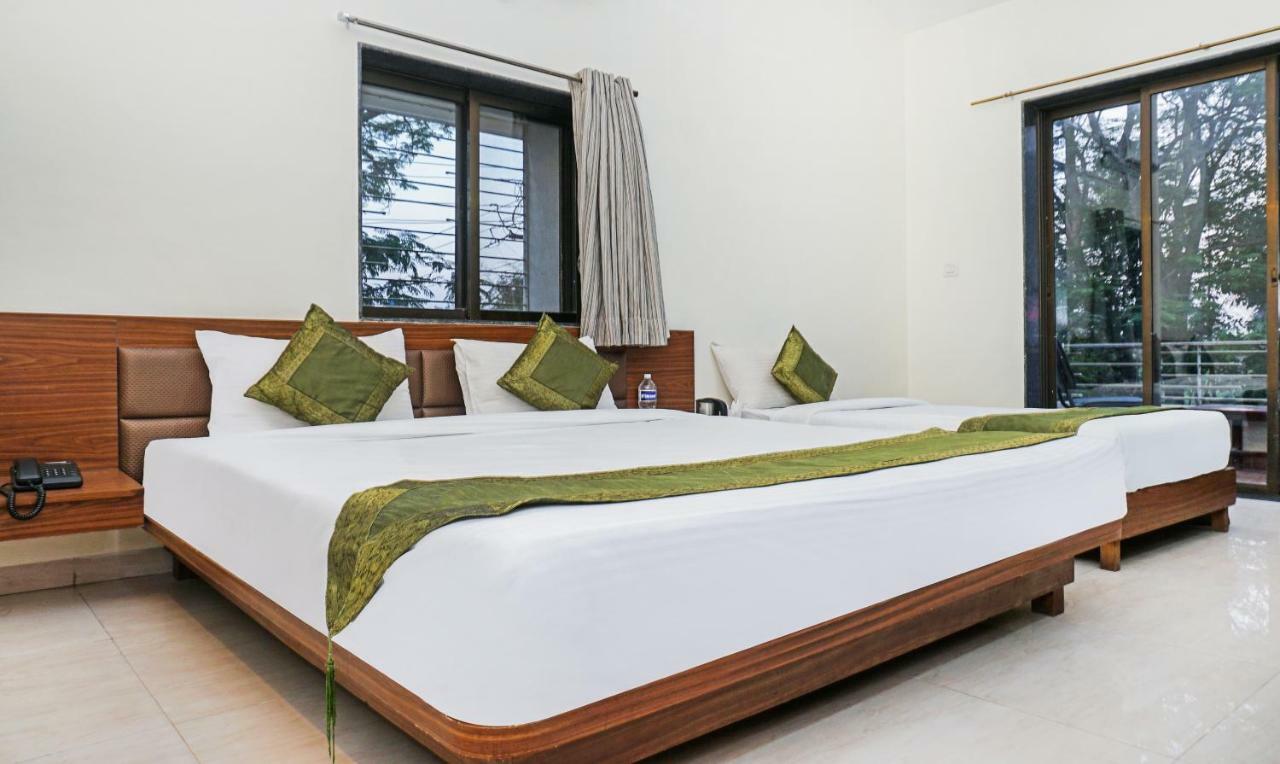 Hotel Lions Den Lonavala Exterior foto